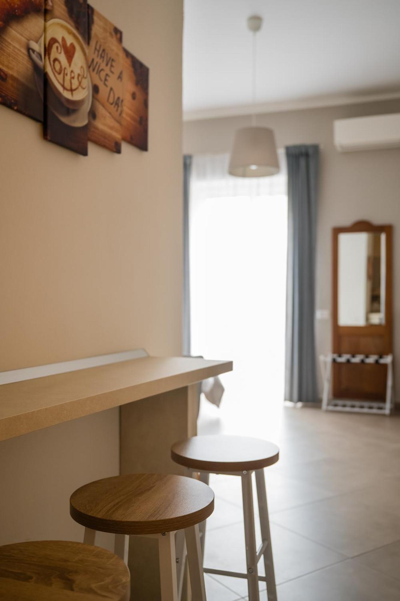 Tinellari Rooms Napoli Eksteriør billede