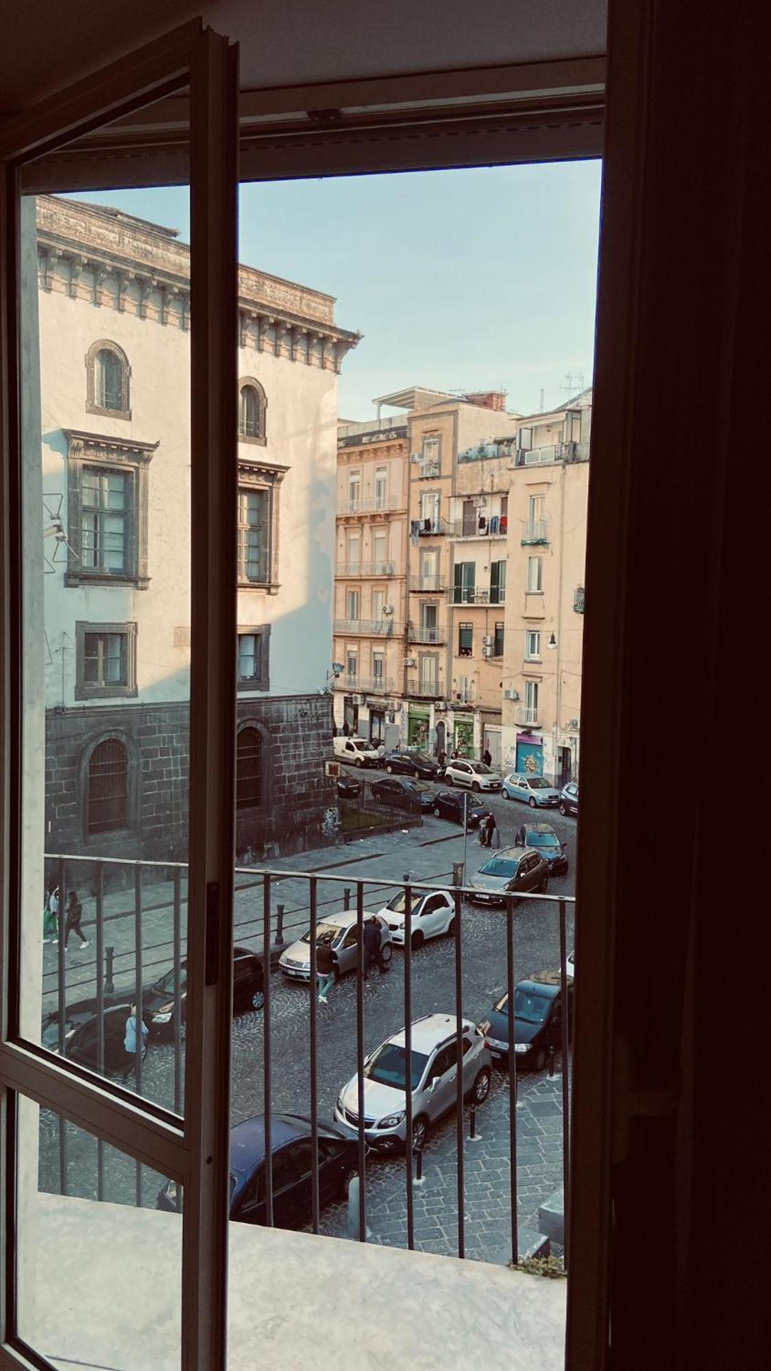 Tinellari Rooms Napoli Eksteriør billede